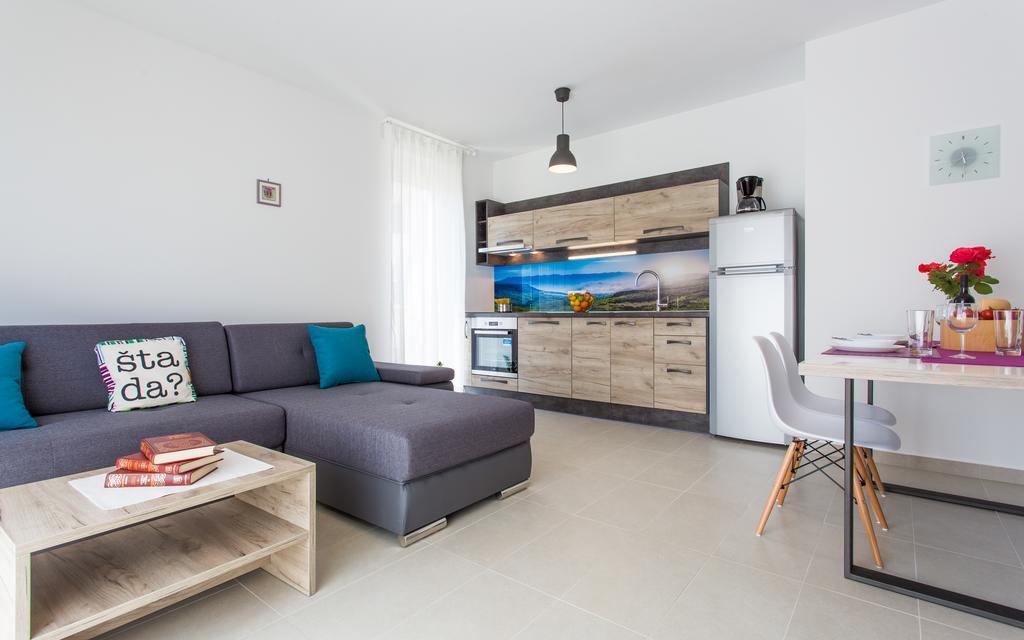 Apartments Viktorija Baška Εξωτερικό φωτογραφία